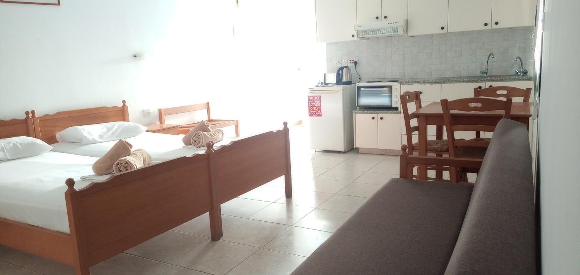 Pagona Holiday Apartments Paphos Esterno foto