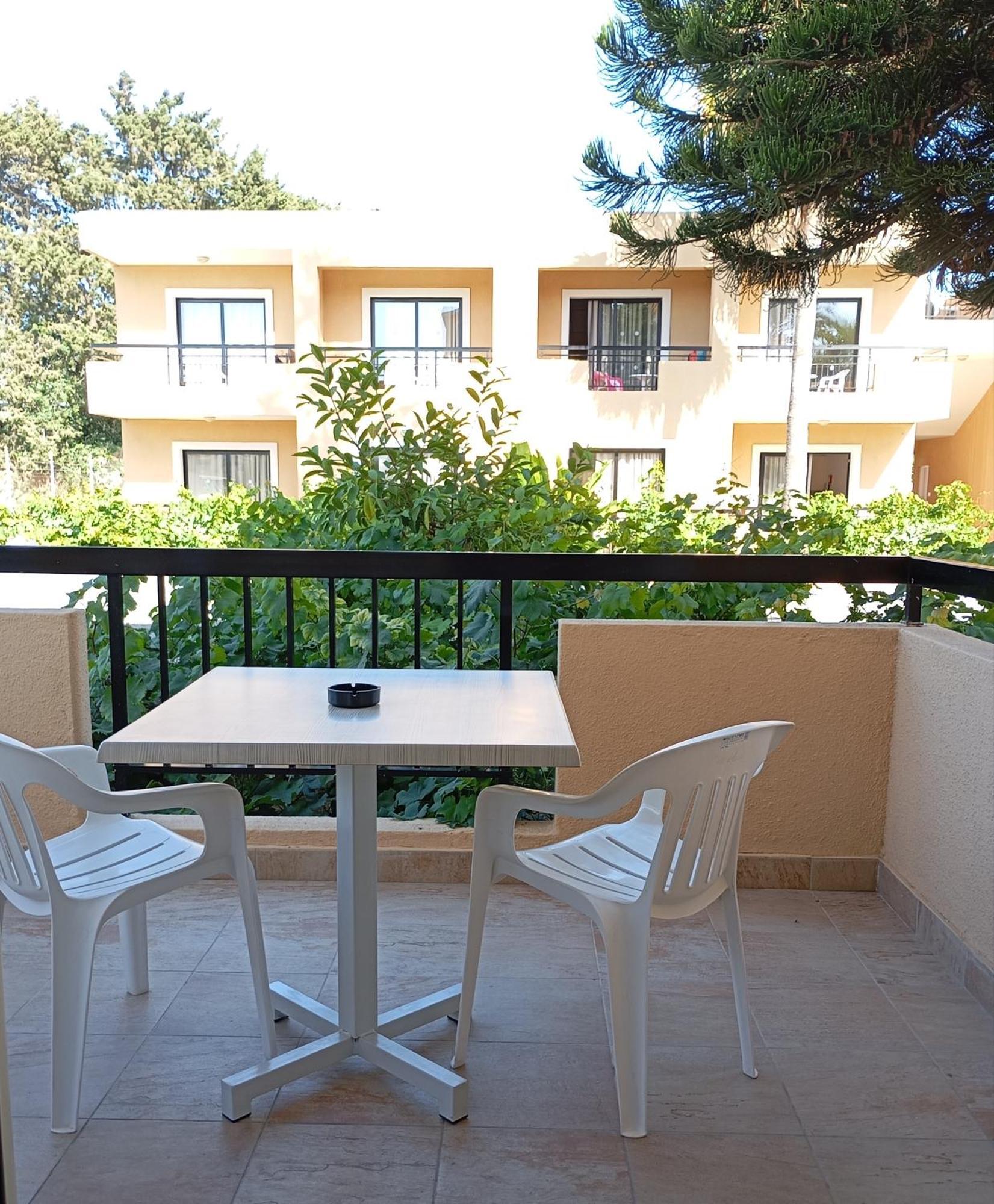 Pagona Holiday Apartments Paphos Esterno foto