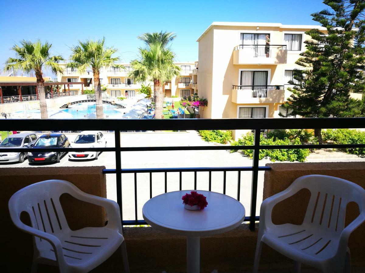 Pagona Holiday Apartments Paphos Esterno foto