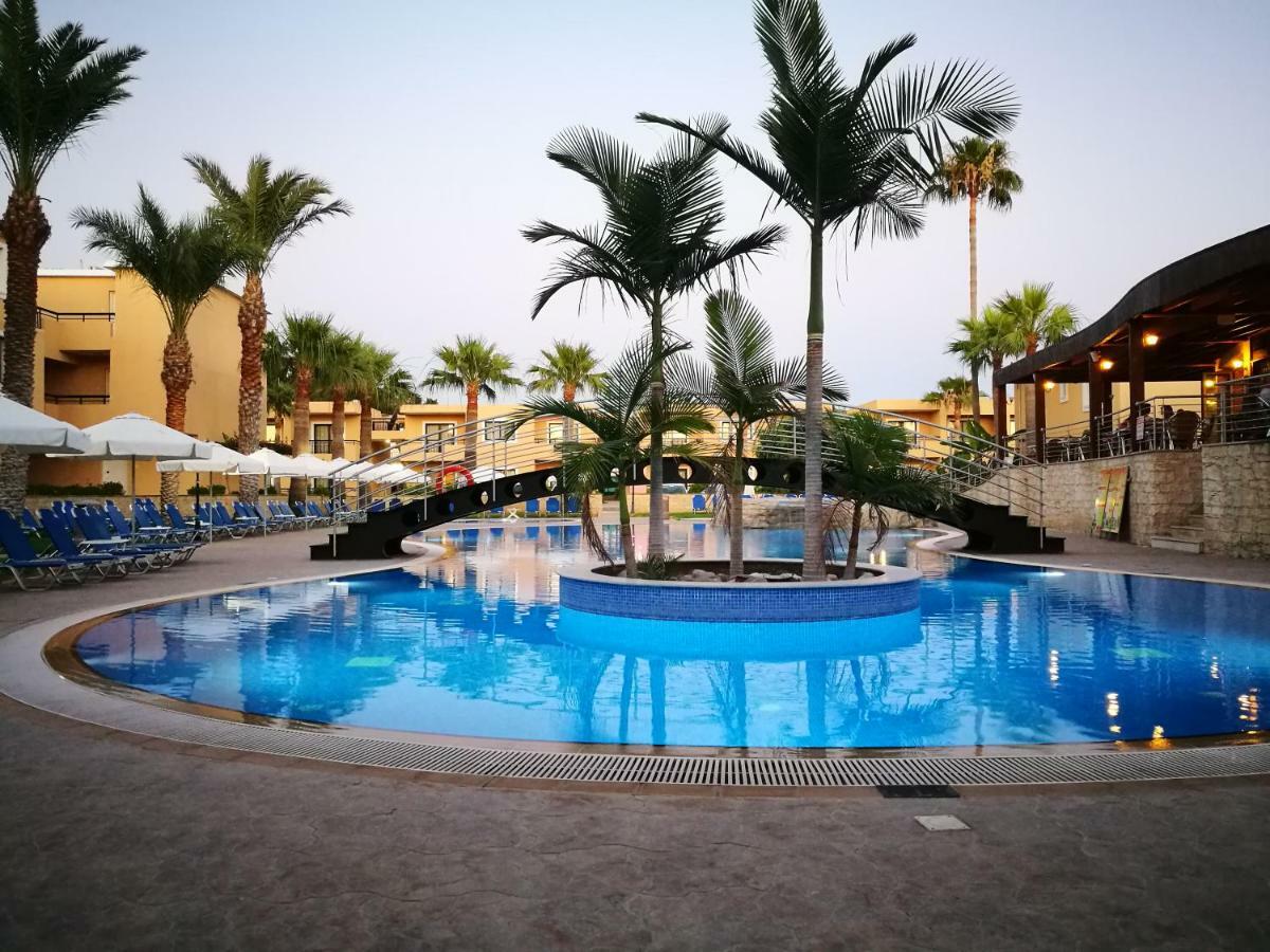 Pagona Holiday Apartments Paphos Esterno foto