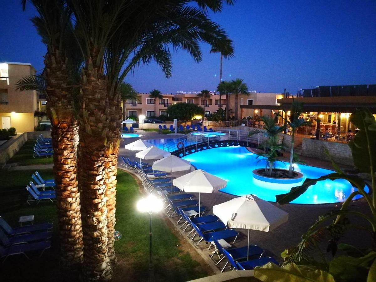 Pagona Holiday Apartments Paphos Esterno foto